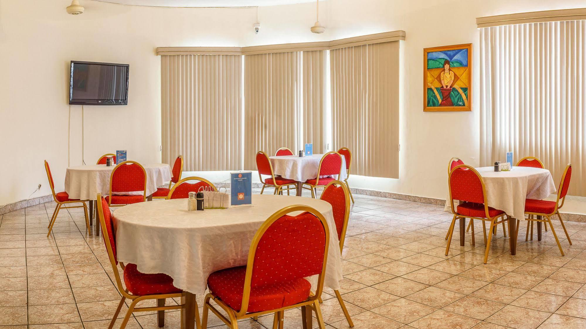 Hotel República